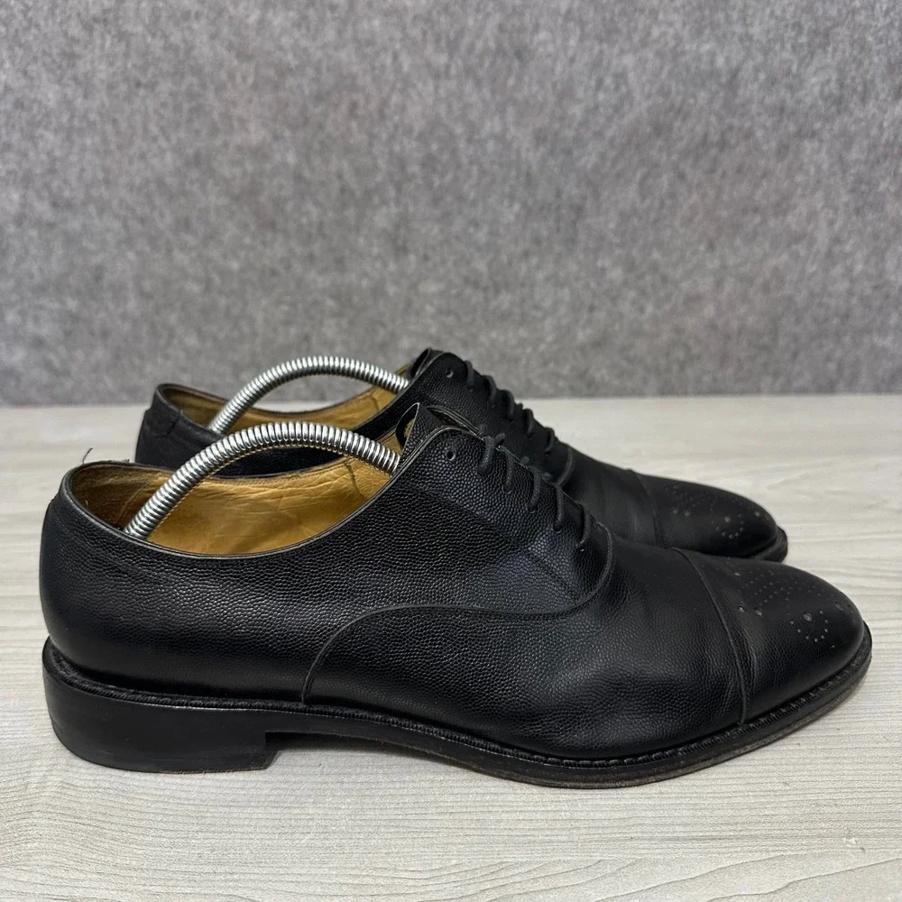 Johnston & Murphy Oxford Dress Shoes Mens 11 Black Pebbled Leather‎ Medallion